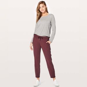 Lululemon On The Fly 7/8 Pant